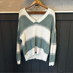 Staccato Cream and Gray Fuzzy Oversized V-Neck Grampa Sweater size‎ Medium